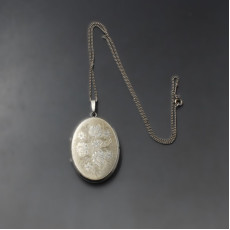Vintage Andreas Daub  Silver Locket